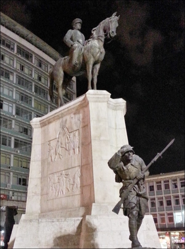 ▲터키 건국의 아버지라 불리는 케말 아타튀르크의 동상 ⓒ터키 관광사이트 캡처