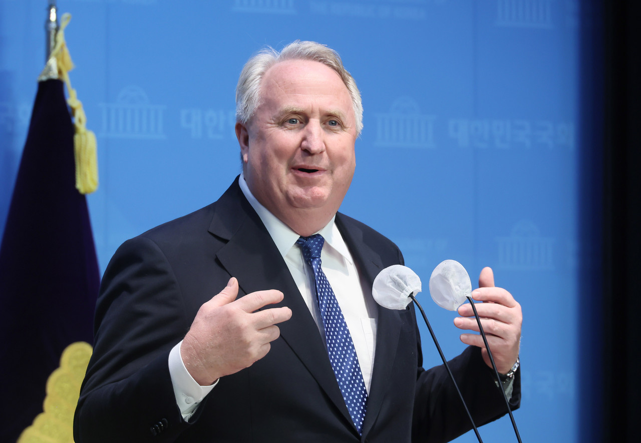 ▲국민의힘 인요한 혁신위원장이 26일 국회 소통관에서 기자회견을 열고 혁신위원 인선 배경을 밝히고 있다.ⓒ연합뉴스 