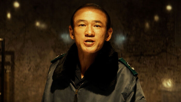 ▲ 영화 '서울의봄'에서 전두환을 모델로 한 전두광의 모습. 그는 '실패하면 반역 성공하면 혁명 아닙니까'라는 말을 했다. ⓒ 플러스엠 엔터테인먼트