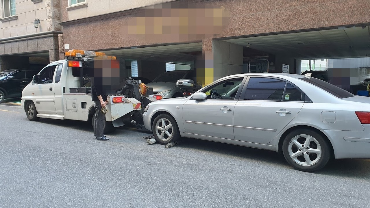 ▲아버지는 사고 이후 운전을 하지 않았고, 자동차는 얼마 뒤 폐차했다.