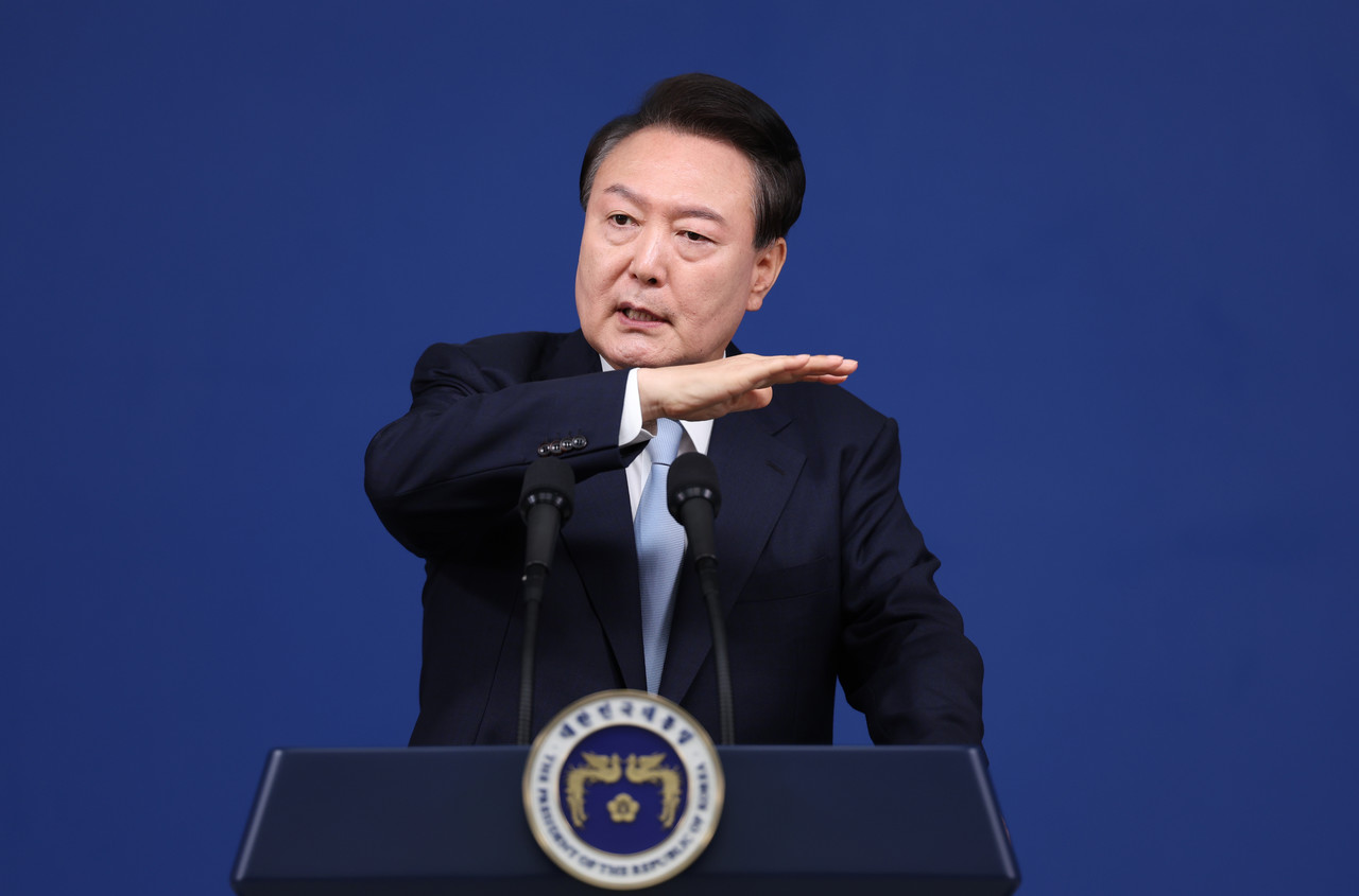 ▲ 윤석열 대통령이 29일 오전 서울 용산 대통령실 청사 브리핑실에서 열린 국정브리핑 및 기자회견에서 질문에 답변하고 있다. 2024.8.29 ⓒ연합뉴스 